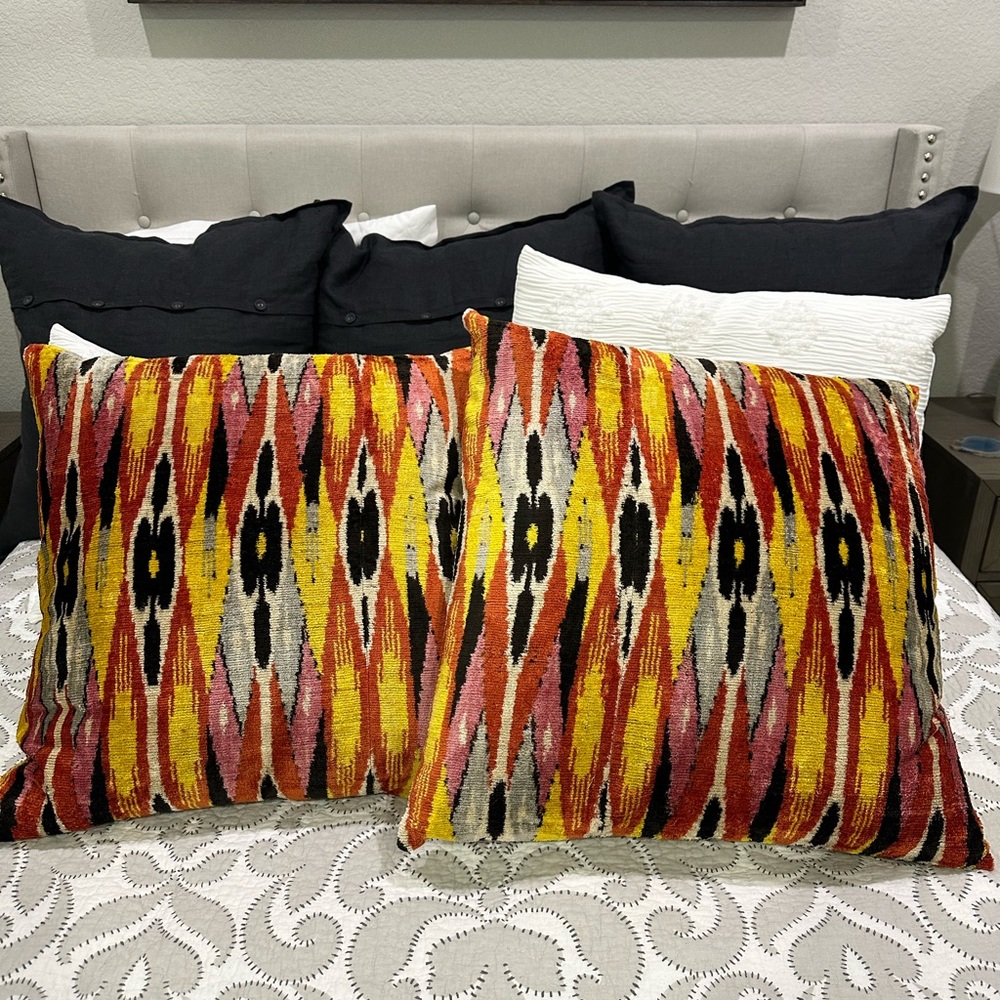 2 silk velvet ikat pillows size 22"x22" MD Home
